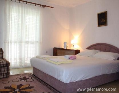 Kuca, private accommodation in city Budva, Montenegro